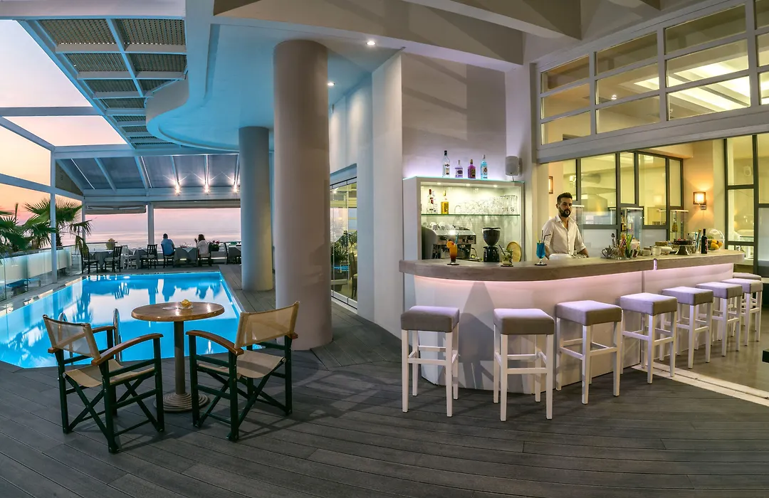 Swell Boutique Hotel-1
